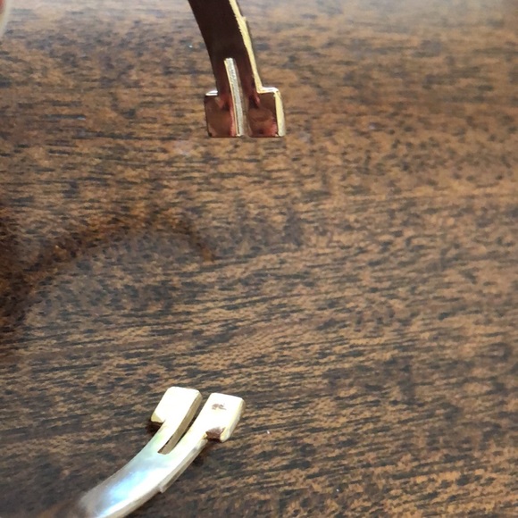 Vintage HTF Tory Burch open bangle enamel T tip cuff bracelet - Picture 9 of 16